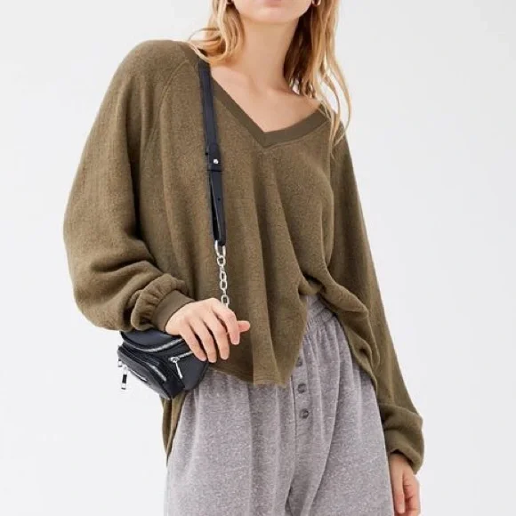 UO Lilith Teddy Longsleeve (Cream) - Picture 3 of 3